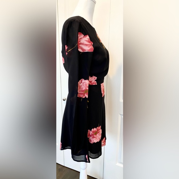 Reformation Blaire Dress Roses - Picture 6 of 8